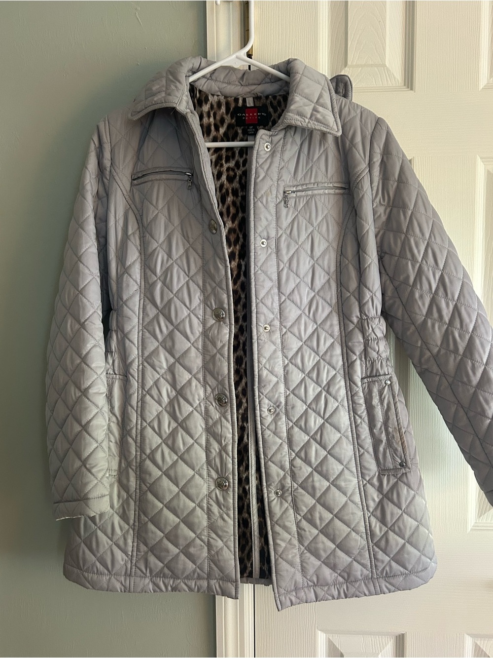 Gallery Light Gray Quilted Puffer Jacket with Leopard Lining